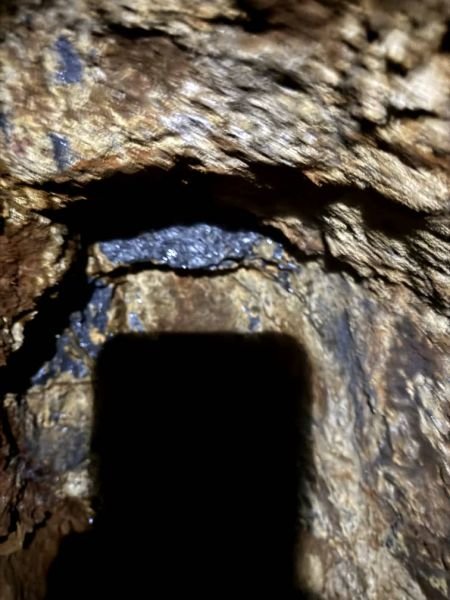 94 ha antimony mine in Silobela