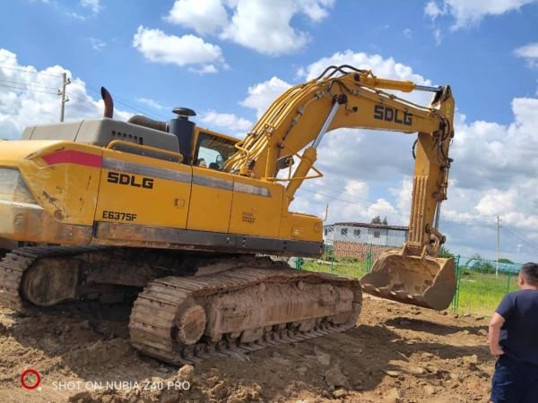 SDLG Excavator for sale